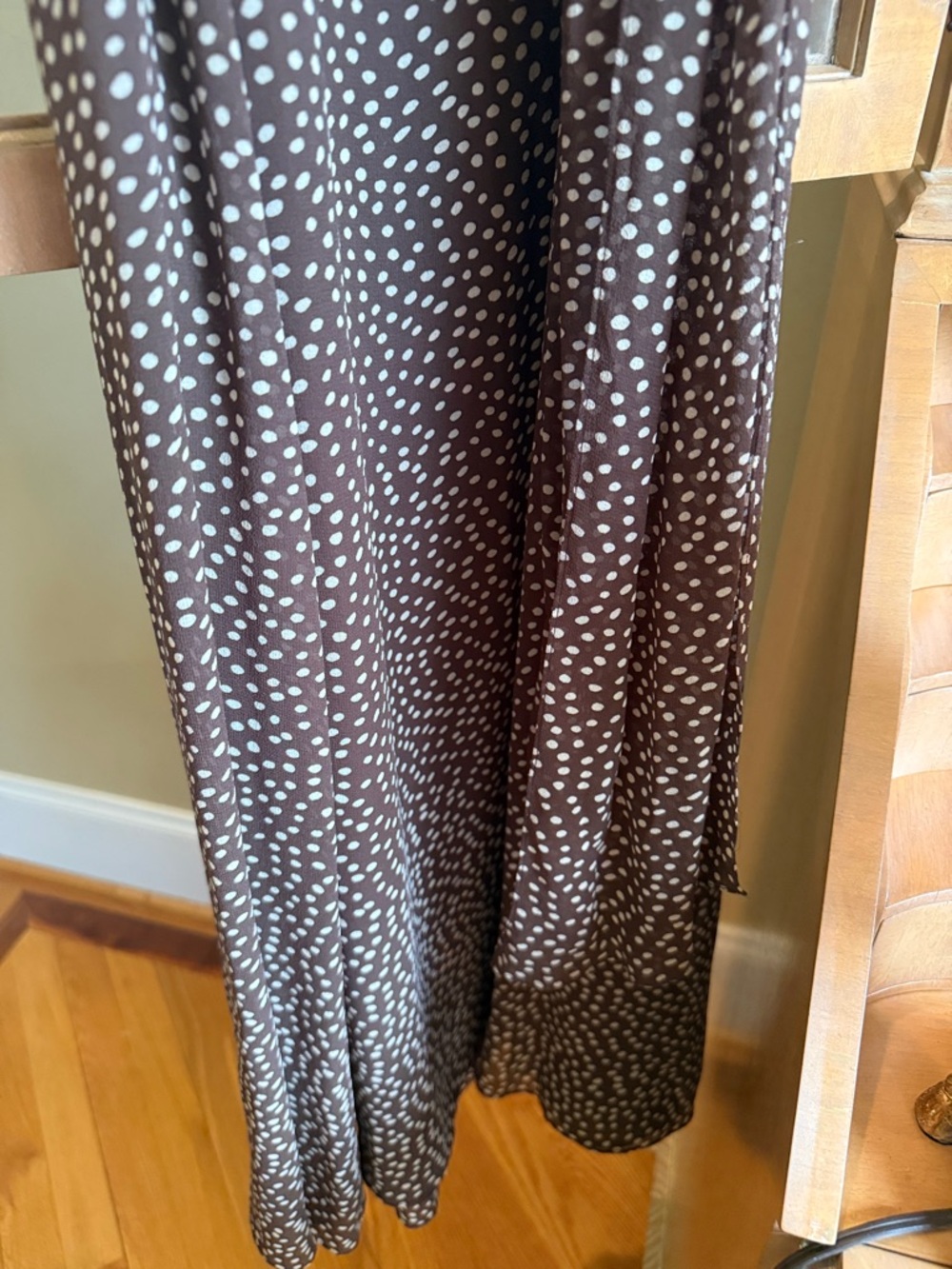 Sleeveless Brown Polka Dot Tie-Waist Maxi Dress - Picture 8 of 9